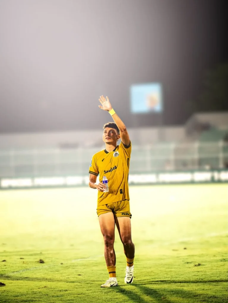 Dendy Sulistyawan resmi berpisah dengan Bhayangkara FC setelah sembilan tahun bersama